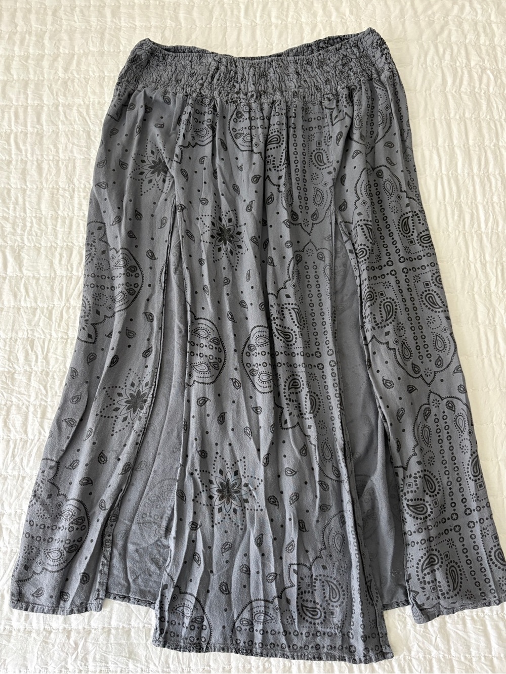 Earthbound Trading Co. Smocked Waist Gray Paisley Maxi Skirt Double Slit